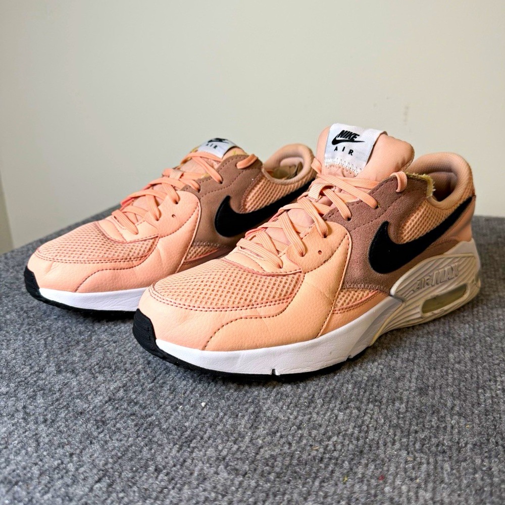 Nike Air Max Excee Low Top Lace-Up Sneakers Women Coral/Black/White CD5432-600